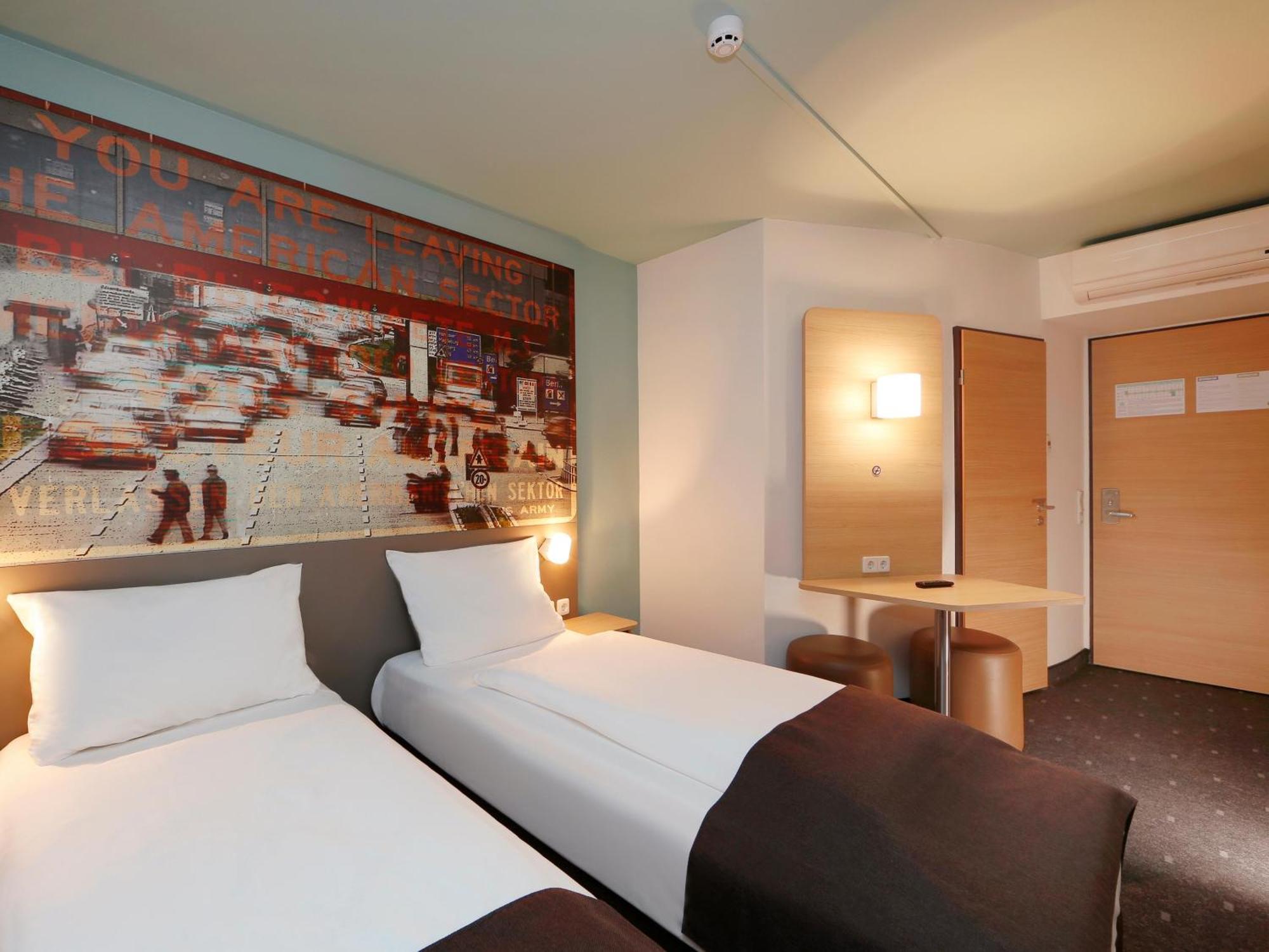 B&B Hotel Berlin-Dreilinden Kleinmachnow Dış mekan fotoğraf