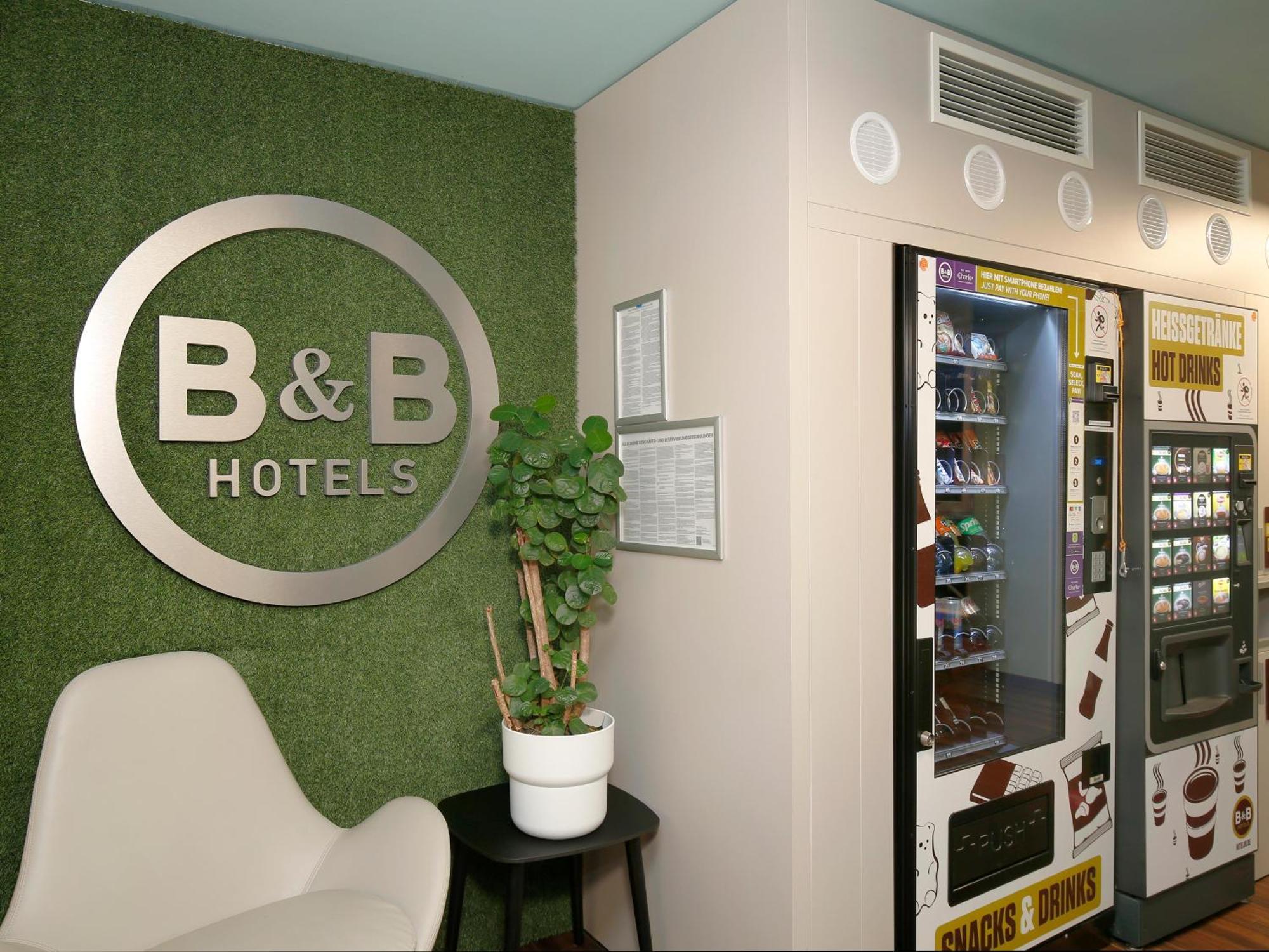 B&B Hotel Berlin-Dreilinden Kleinmachnow Dış mekan fotoğraf