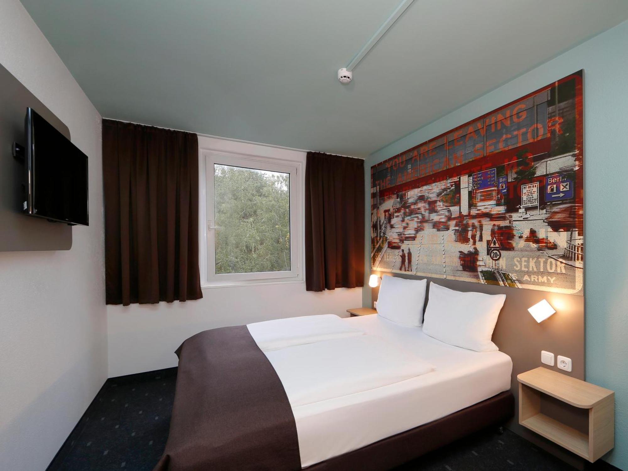 B&B Hotel Berlin-Dreilinden Kleinmachnow Dış mekan fotoğraf