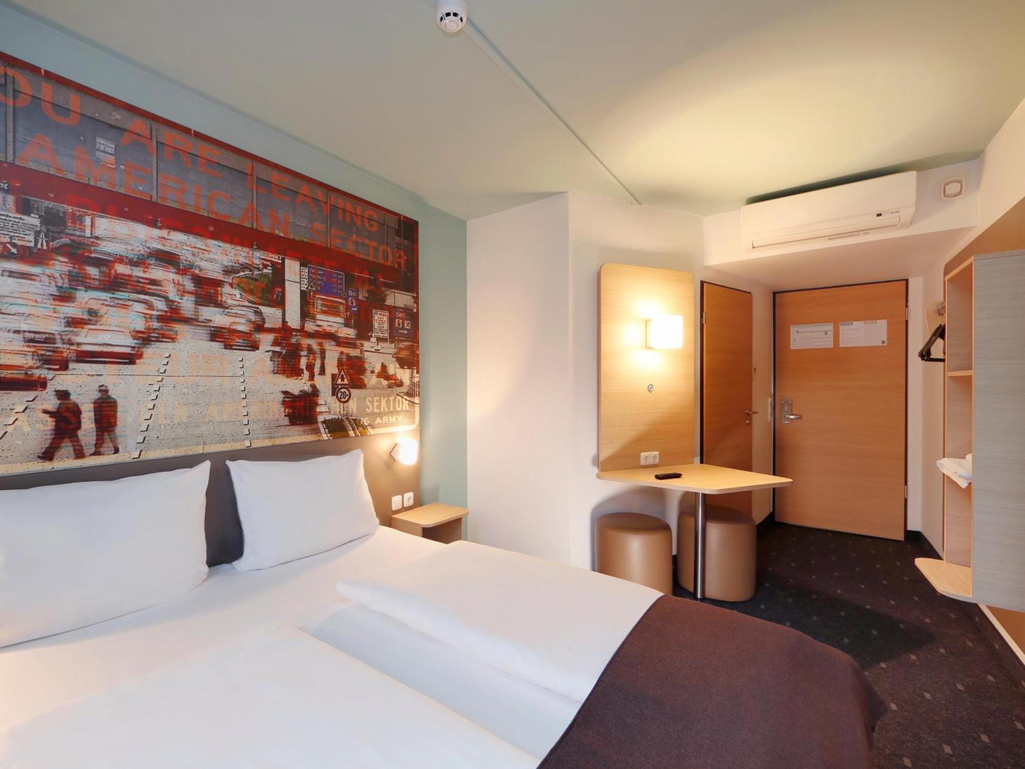 B&B Hotel Berlin-Dreilinden Kleinmachnow Dış mekan fotoğraf