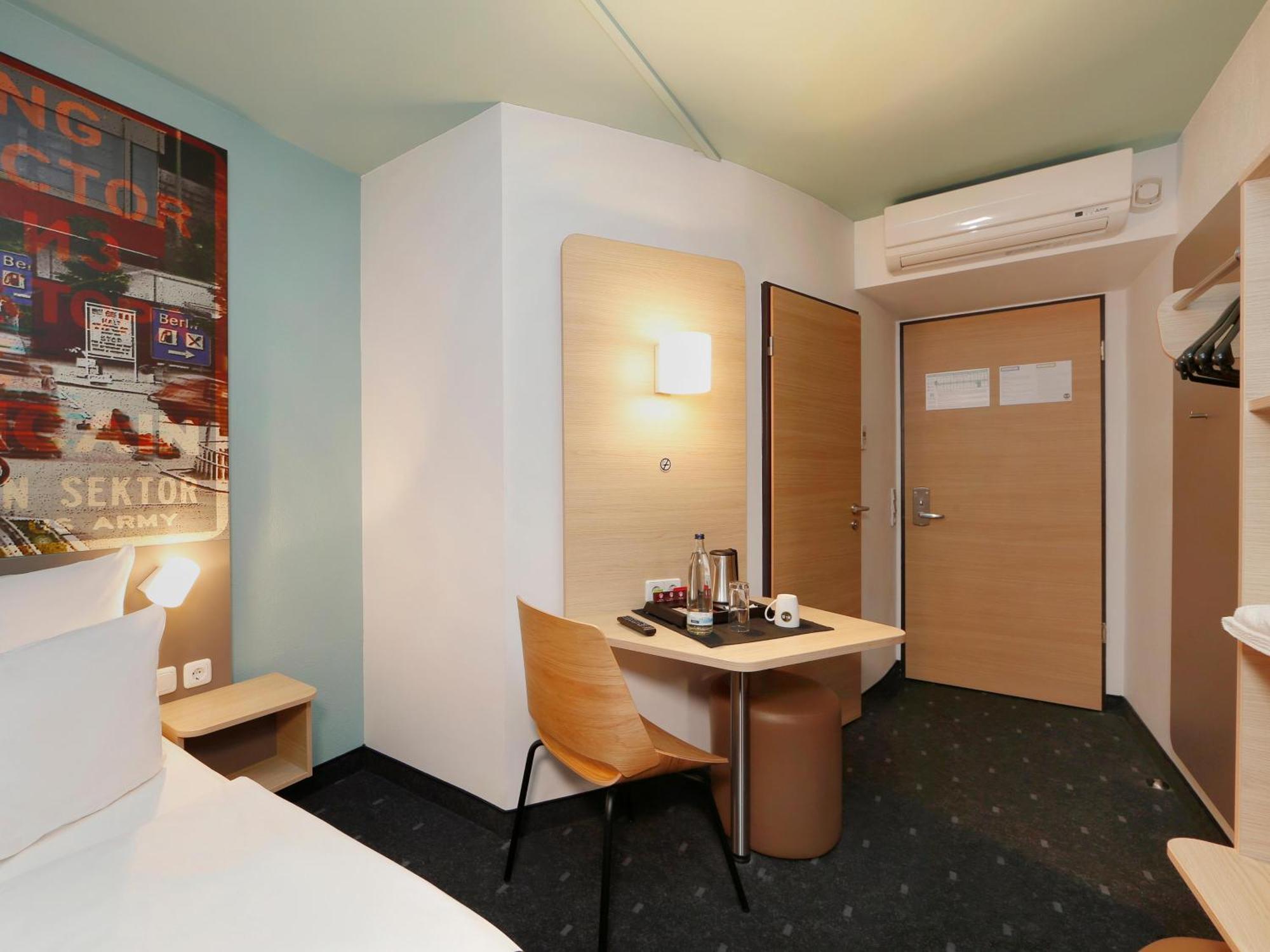 B&B Hotel Berlin-Dreilinden Kleinmachnow Dış mekan fotoğraf
