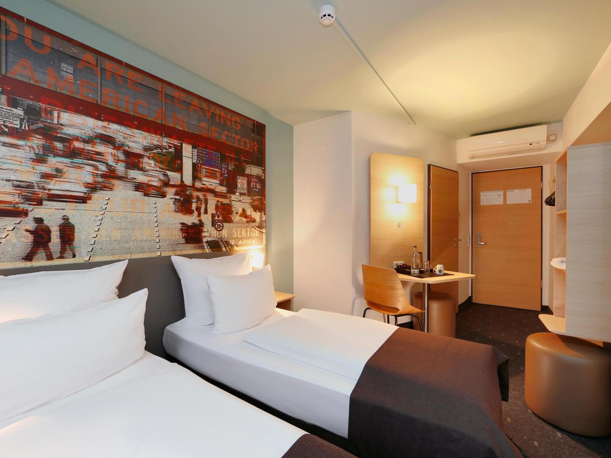 B&B Hotel Berlin-Dreilinden Kleinmachnow Dış mekan fotoğraf