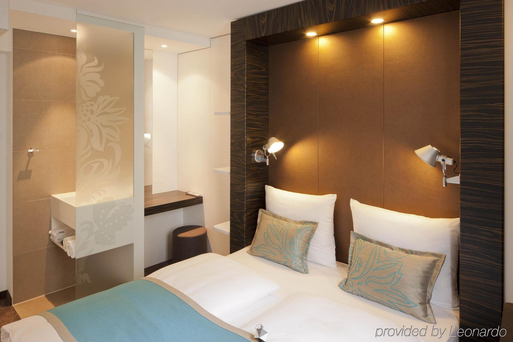 B&B Hotel Berlin-Dreilinden Kleinmachnow Dış mekan fotoğraf